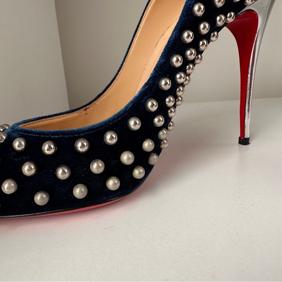 ❌SOLD❌ Christian Louboutin Billy Blue Velvet Studded Heels 37.5 - Picture 8 of 9